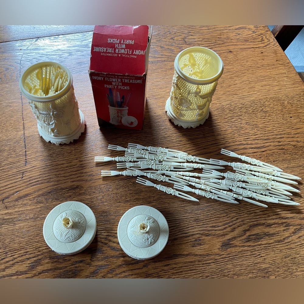 Vintage 2 Faux Ivory Flower Treasure Cocktail Fork Sets
